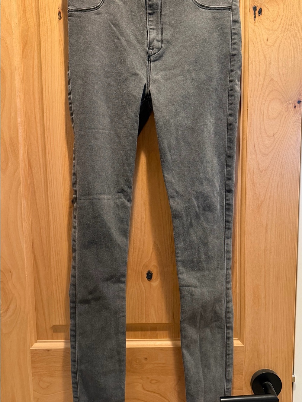 Abercrombie & Fitch Men's Skinny Jeans in Washed Gray
